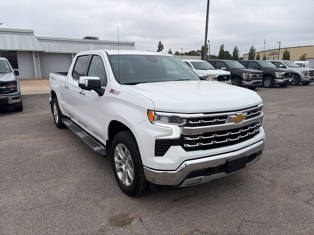 2024 Chevrolet Silverado 1500 LTZ