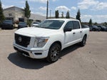 2022 Nissan Titan SV