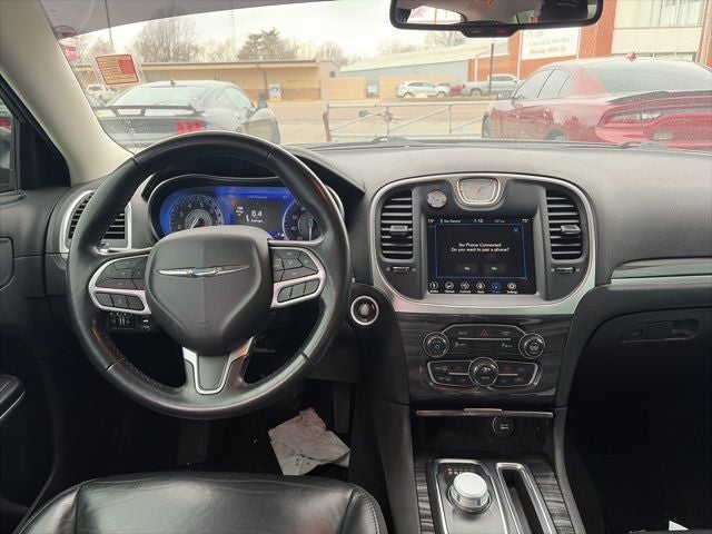 2021 Chrysler 300 Touring