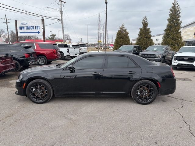 2021 Chrysler 300 Touring