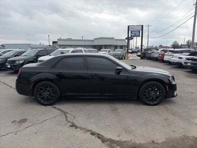 2021 Chrysler 300 Touring