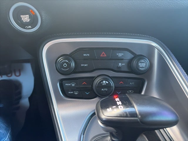 2020 Dodge Challenger SXT