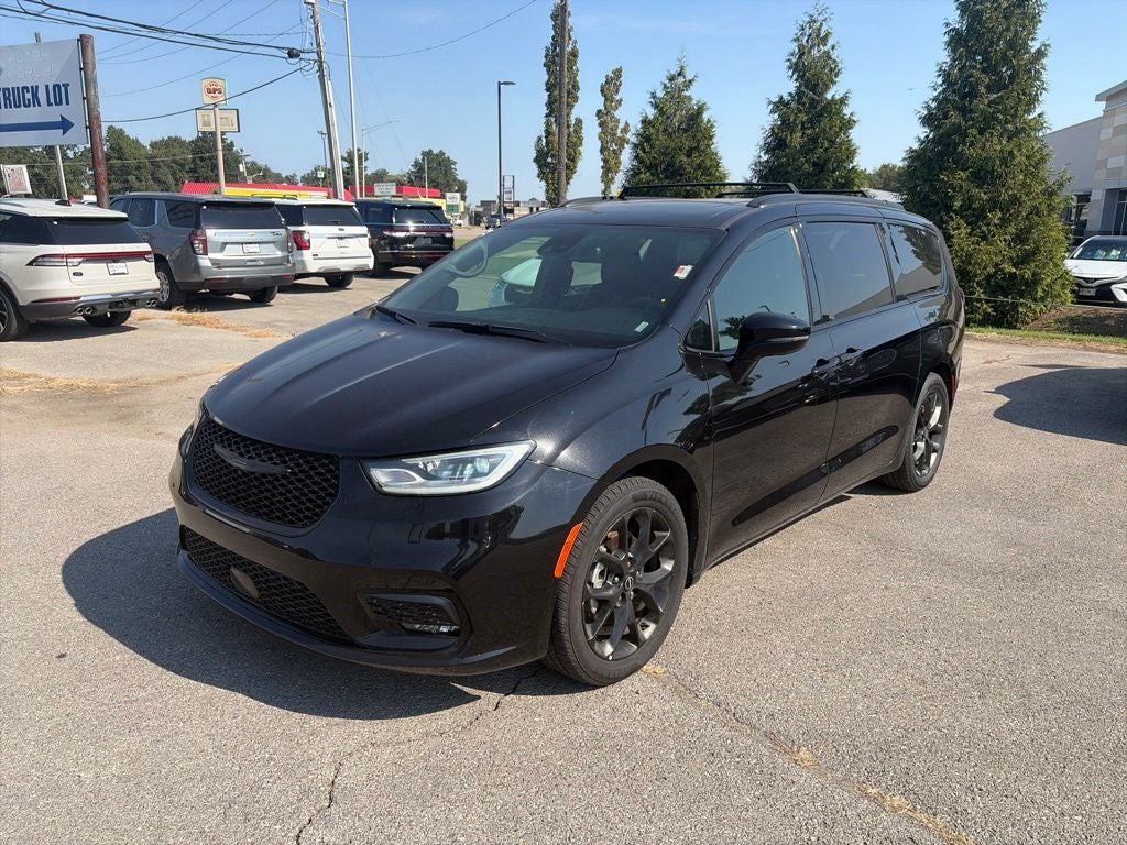 2025 Chrysler Pacifica Limited