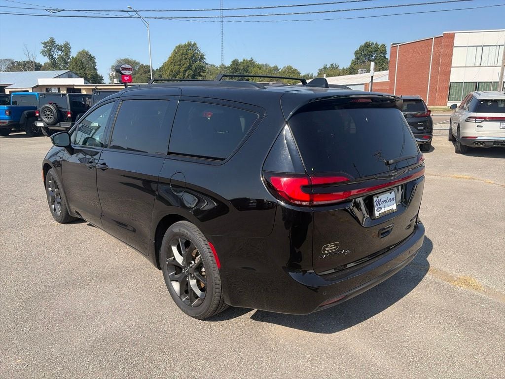 2025 Chrysler Pacifica Limited