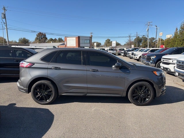 2022 Ford Edge ST Line