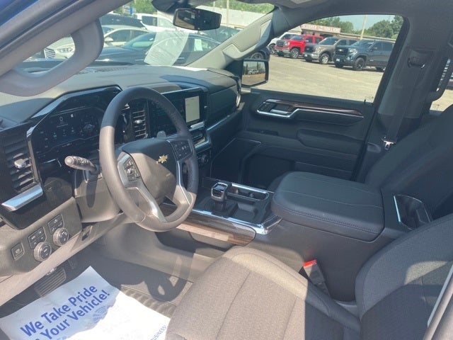 2023 Chevrolet Silverado 1500 LT LT1