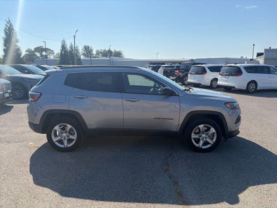 2023 Jeep Compass Latitude