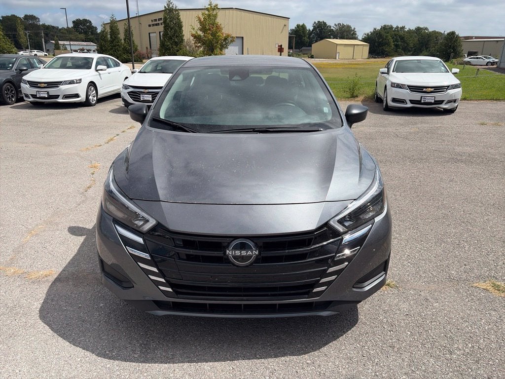 2025 Nissan Versa 1.6 S