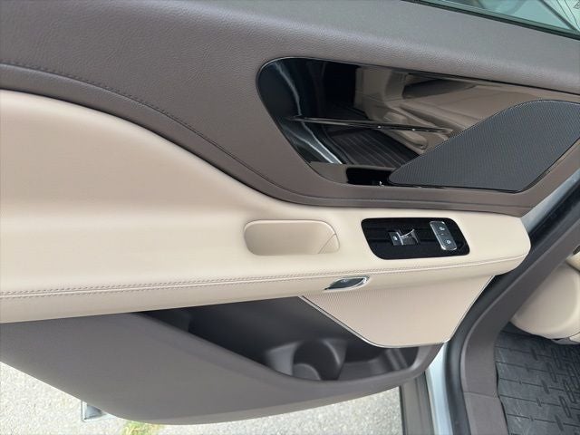 2024 Lincoln Aviator Premiere