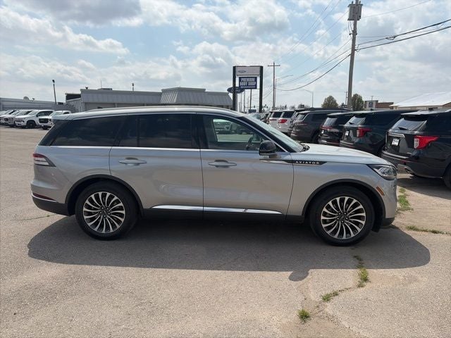 2024 Lincoln Aviator Premiere