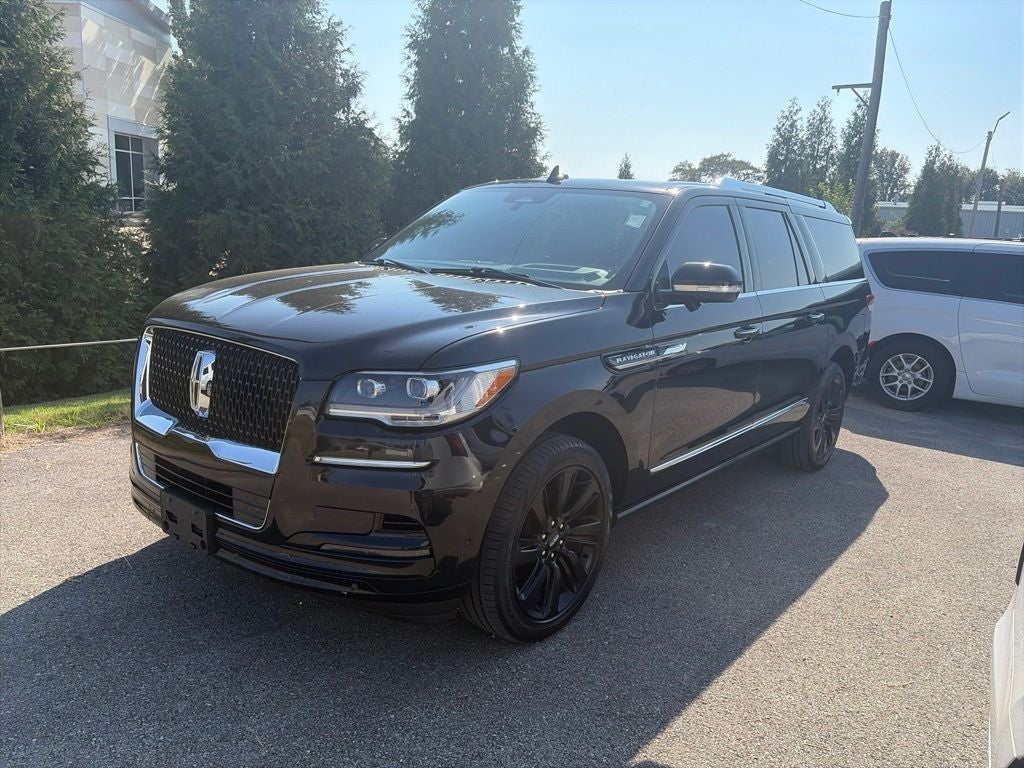 2023 Lincoln Navigator L Reserve