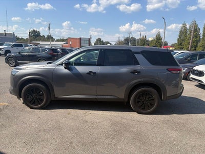 2025 Nissan Pathfinder S