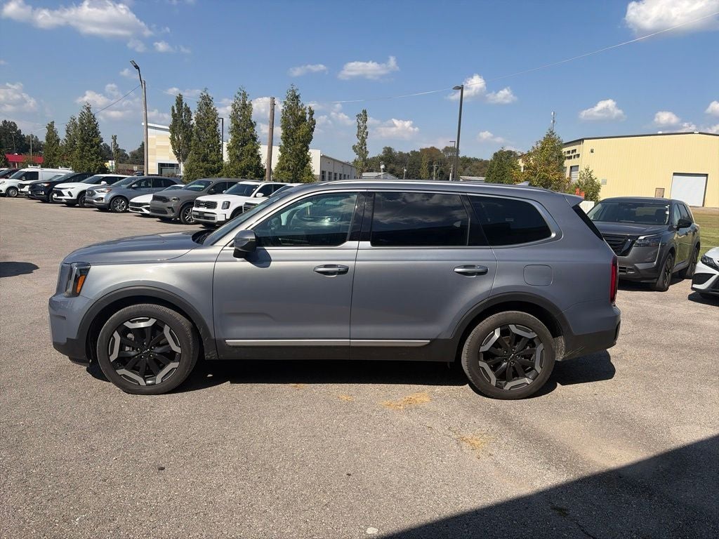 2025 Kia Telluride S