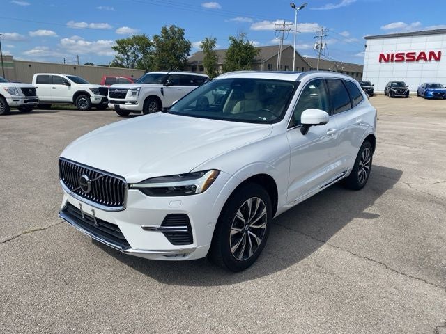 2023 Volvo XC60 B5 Plus Bright Theme