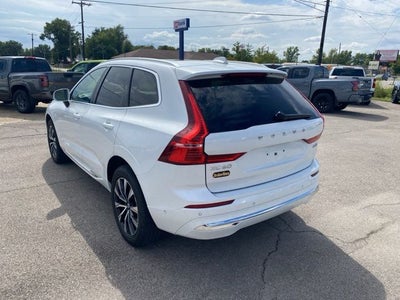 2023 Volvo XC60 B5 Plus Bright Theme