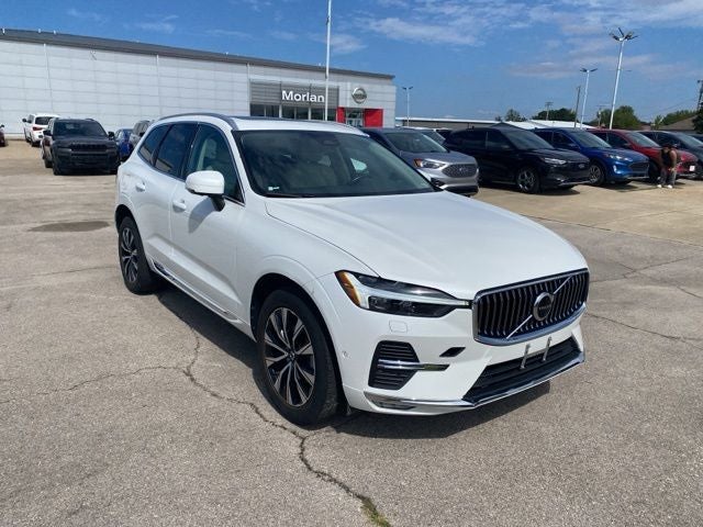 2023 Volvo XC60 B5 Plus Bright Theme