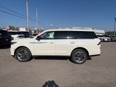 2025 Lincoln Navigator Reserve