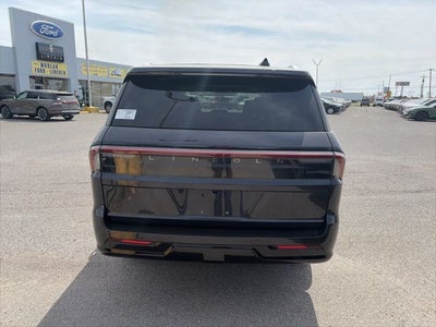 2026 Lincoln Navigator L Reserve