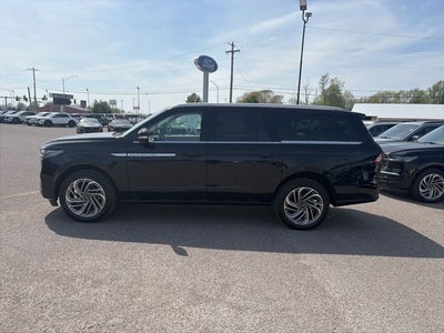 2026 Lincoln Navigator L Reserve