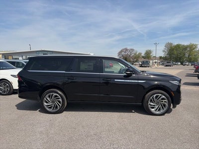 2026 Lincoln Navigator L Reserve