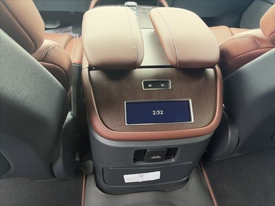 2025 Lincoln Navigator L Reserve