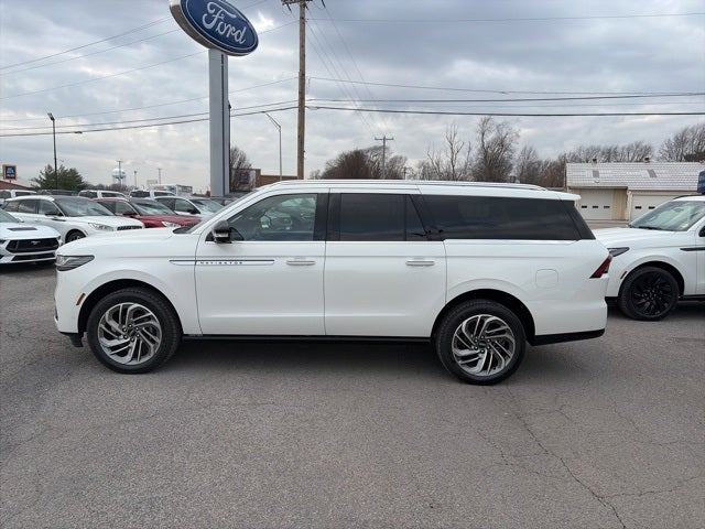 2025 Lincoln Navigator L Reserve