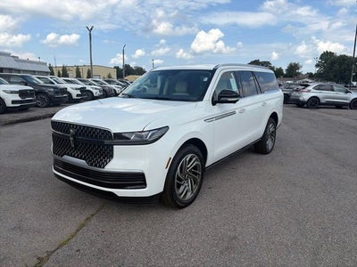 2027 Lincoln Navigator L Reserve
