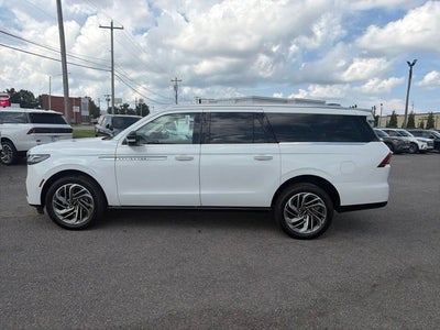 2027 Lincoln Navigator L Reserve